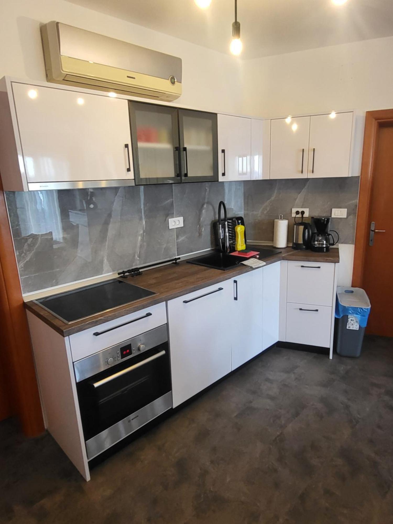 Apartmani Andiks 드라말리 외부 사진
