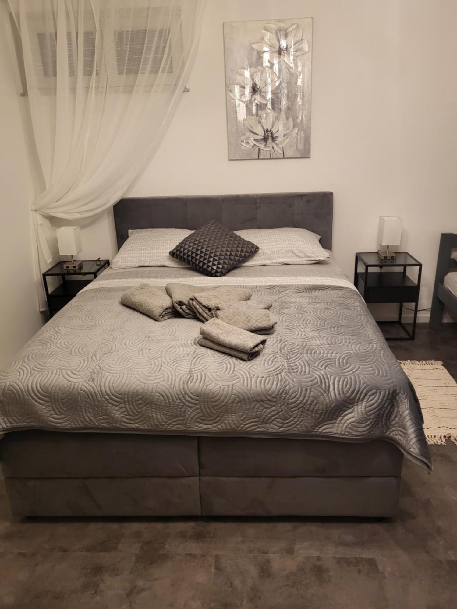 Apartmani Andiks 드라말리 외부 사진
